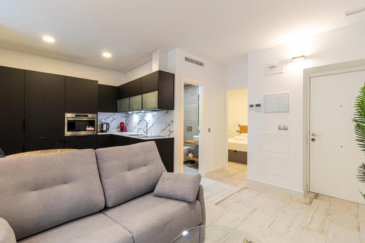 Allo Apartments San Roque Bajo A กาดิซ ภายนอก รูปภาพ